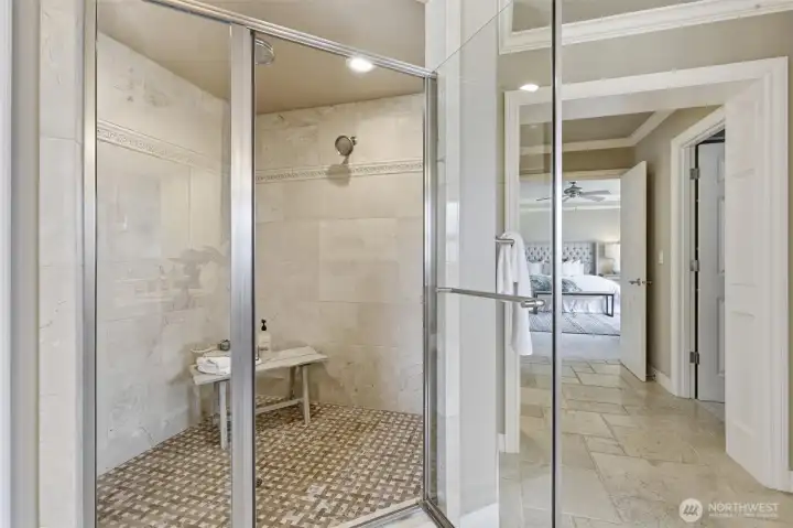 Primary suite shower