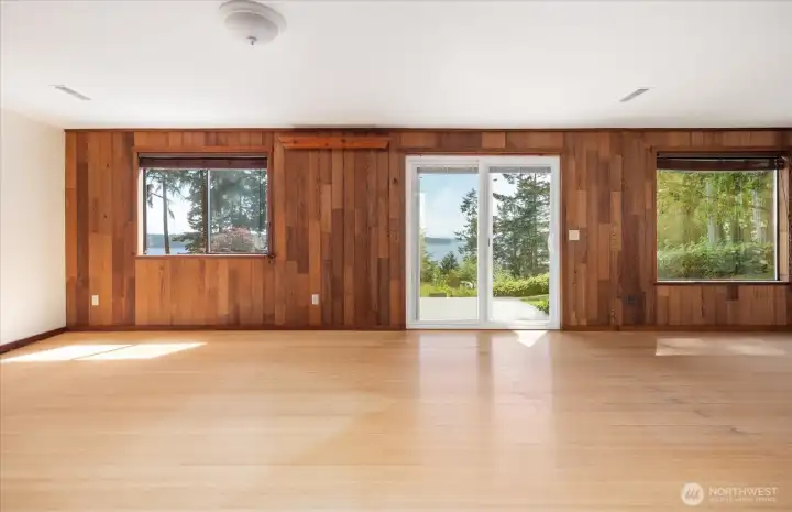 Lower Level Separate Entrance