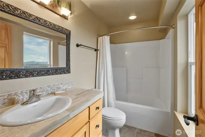 Private ensuite full bath.