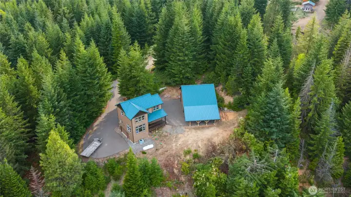 Whether enjoyed year-round or as a weekend getaway, this is a place to embrace everything mountain living has to offer!