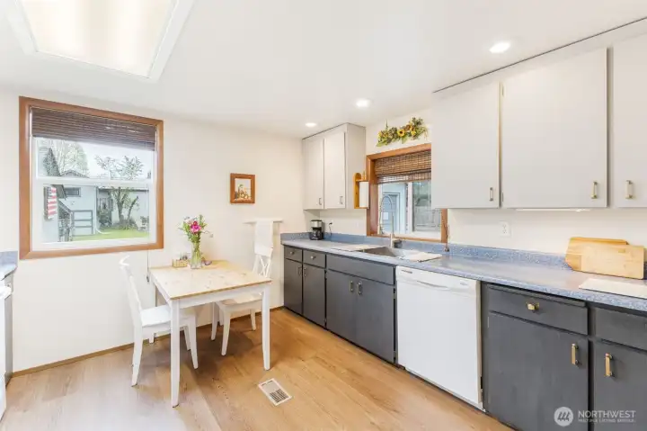 2 Tone Cabinets with Large Sink and Lots of Counterspace 2 Tone Cabinets with Large Sink and Lots of Counterspace