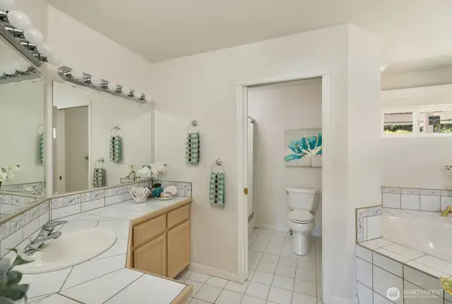 Primary, 5-piece bath with soaking tub