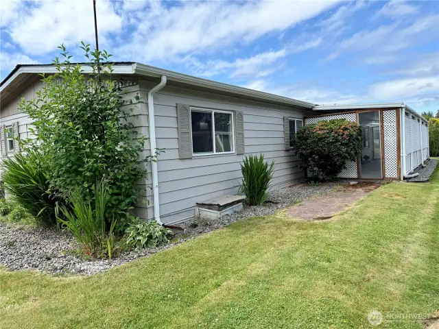 Back/side yard. Thank you for viewing!