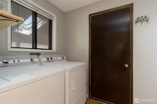 Laundry/Mud Room off Garage