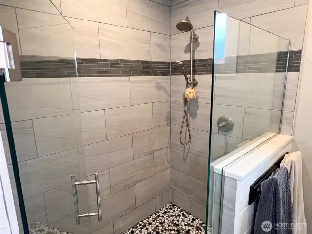Beautiful tile in the primary bathroom.
