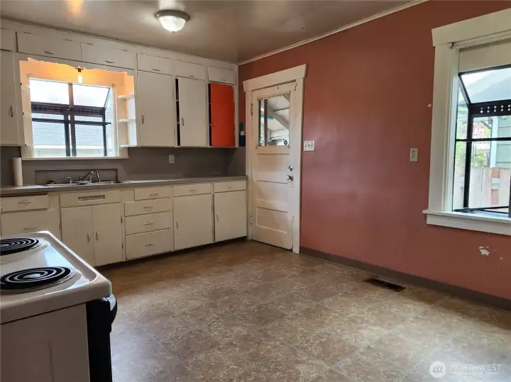 Kitchen with ample space to update and modernize