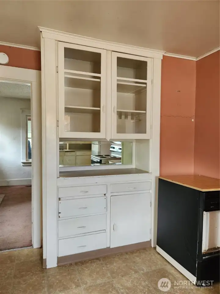 Kitchen built-in