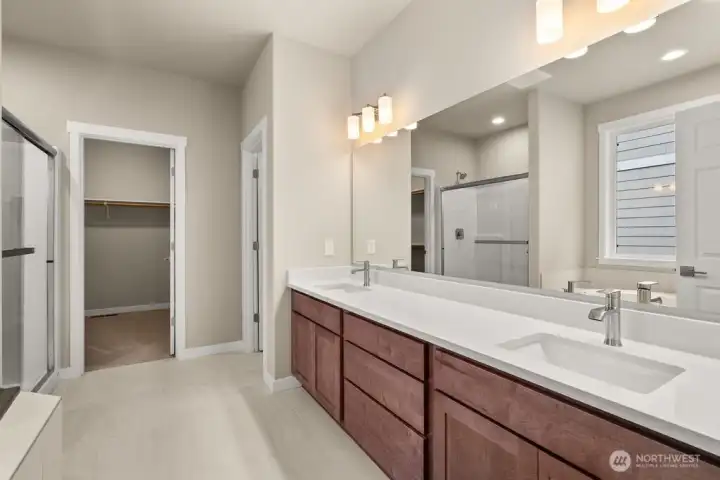 5-piece primary bath