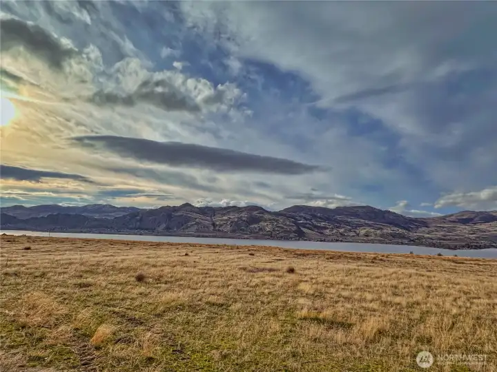 Expansive views with lots of level building areas on this 47.55 acre parcel
