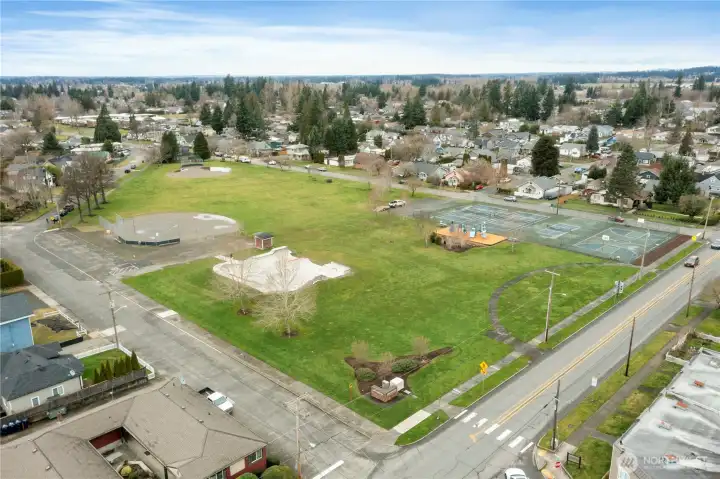 Enjoy access to the park and field across the street. Garrett Park has much to offer!
