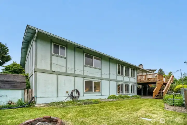 Notice the upper level deck and the additional shed on the left!