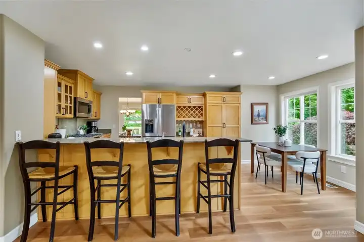 Kitchen with eating bar
