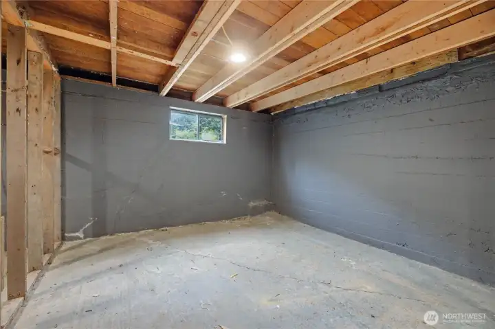 Unfinished Basement Unfinished Basement