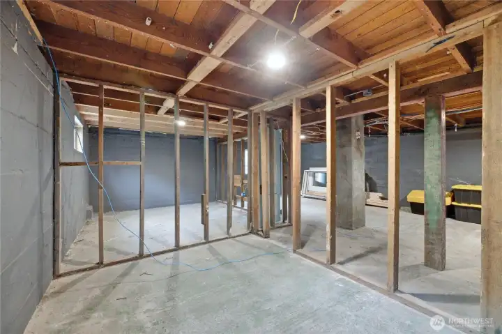 Unfinished Basement Unfinished Basement