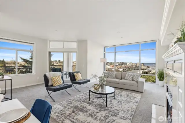 Showstopper: Where the Windows Are Big and the Views Are Bigger!