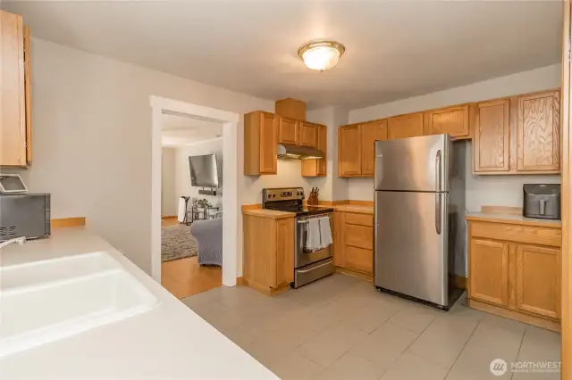Large open concept kitchen.