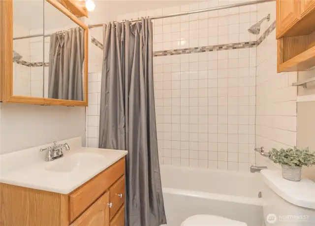 Look at the beautiful tile in that shower!