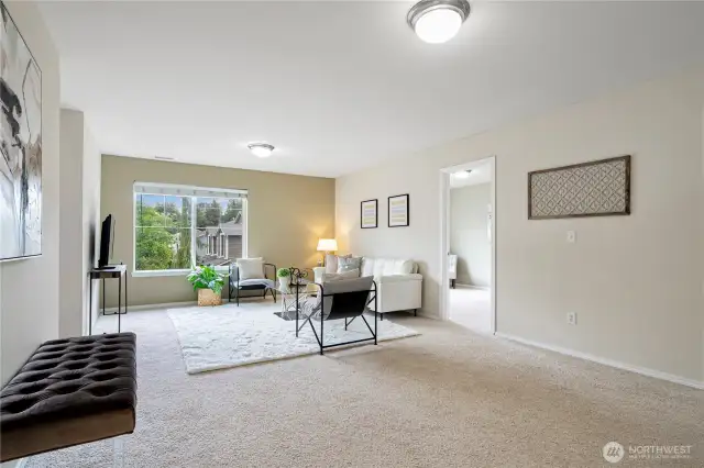Huge loft space on 2nd level