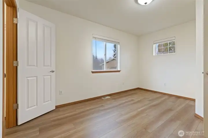 2 floor bedroom