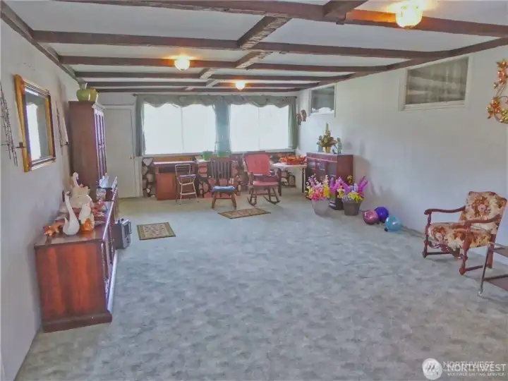 Family room. *Current photos unavailable due to tenancy restrictions.