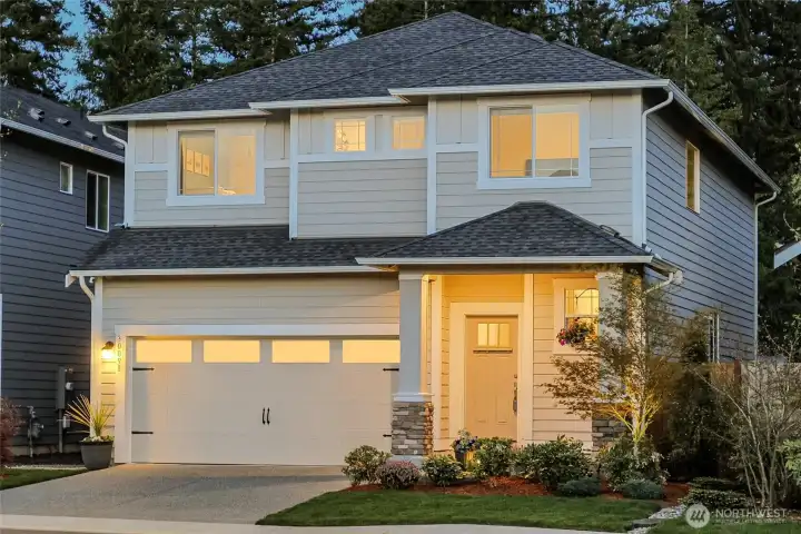 Timeless Craftsman charm welcomes you from the very first glance. This better than-new, Lennar Hickory floor plan offers classic architectural details, inviting curb appeal, and a warm presence that feels like home the moment you arrive.