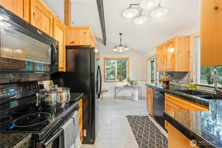 Kitchen ready for all your cooking needs.