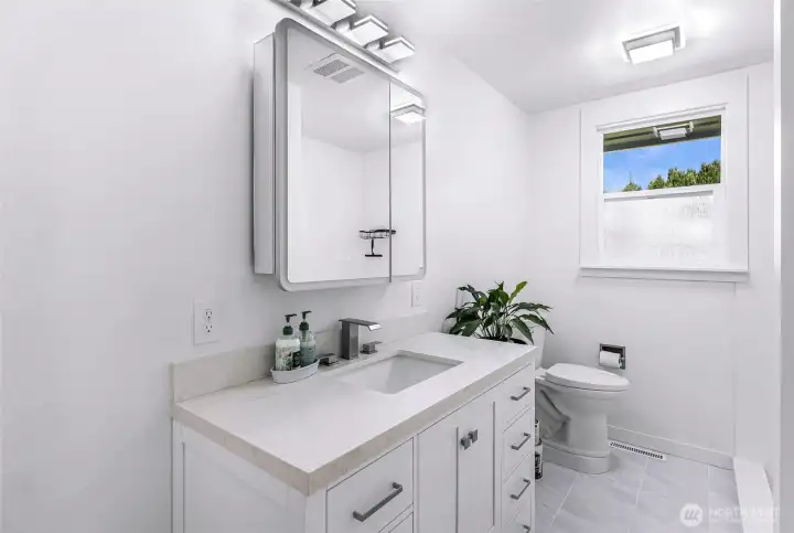 Guest bath - fully remodeled in 2025