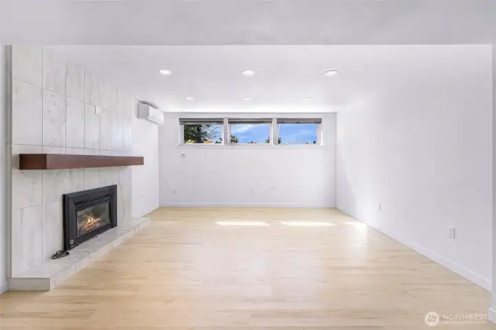 Gas fire place and new mini splits for heat and cooling keep you comfortable all year around! Plenty of natural light fills the entire ADU.