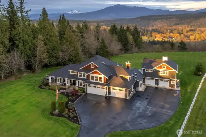 Sprawling 4.34 acres. Sweeping mountain views. ADU for guests. Supreme Estate. Sprawling 4.34 acres. Sweeping mountain views. ADU for guests. Supreme Estate.