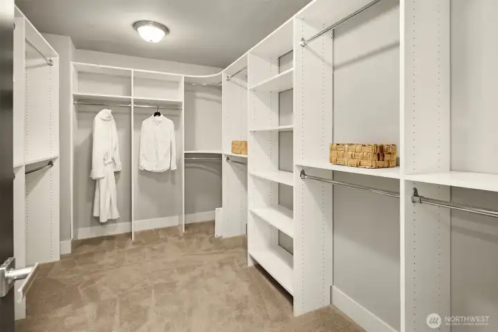 Hiuge Primary Closet