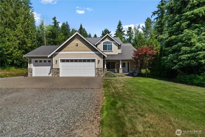 Large 2 acre lot Large 2 acre lot
