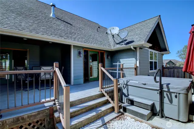 Trex Deck with hot tub