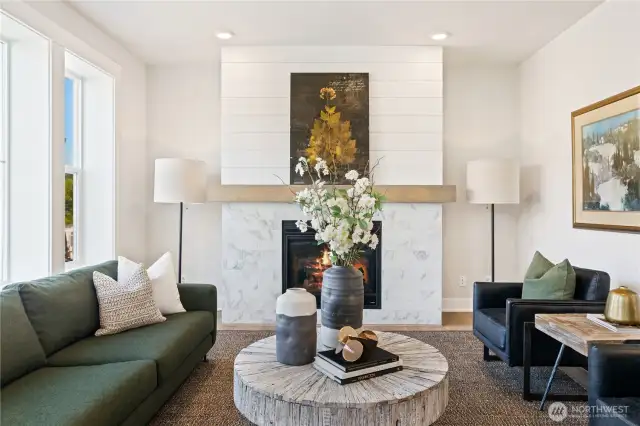 Homesite 43 - Pictures of similar Model Home 22 for representation purposes only.