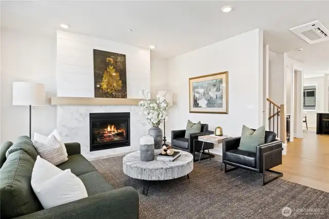 Homesite 43 - Pictures of similar Model Home 22 for representation purposes only.