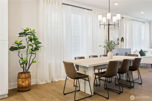 Homesite 43 - Pictures of similar Model Home 22 for representation purposes only.