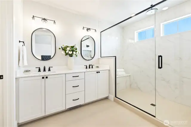 Homesite 43 - Pictures of similar Model Home 22 for representation purposes only.