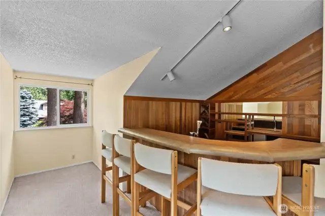 Massive bonus room