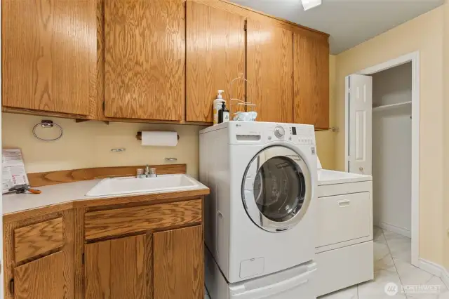 Utility room with lots of storage spaces