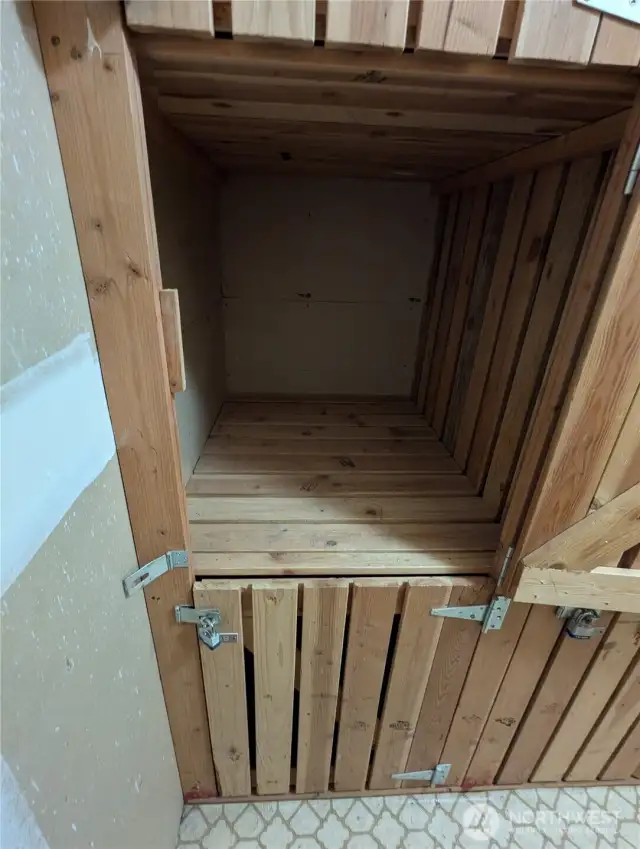 Ample storage for seasonal or small transportation equipment