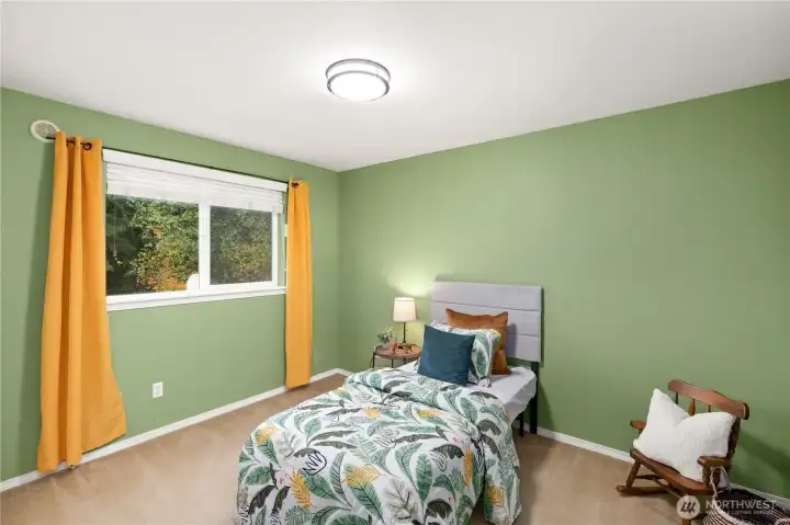 2nd Master Suite with walk-in closet.