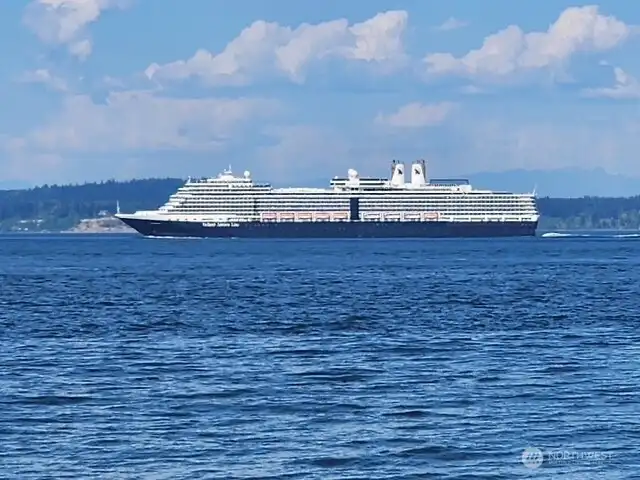 It's cruise ship season and so much fun to see these big beautiies head out to sea.