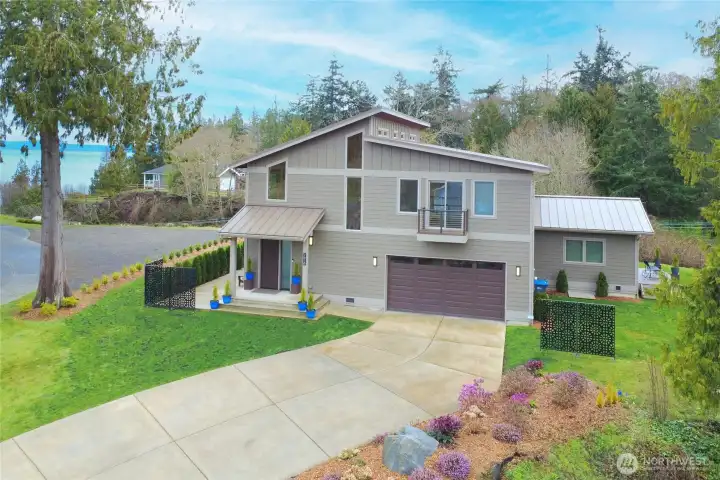 Balconies from both upper bedroom suites with nice views.