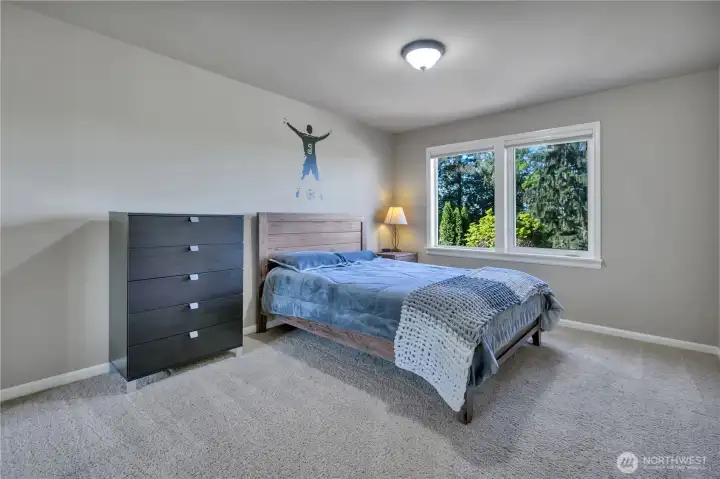 Large Bedroom 2