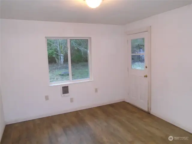 Bonus Room, could be used as 4th bedroom