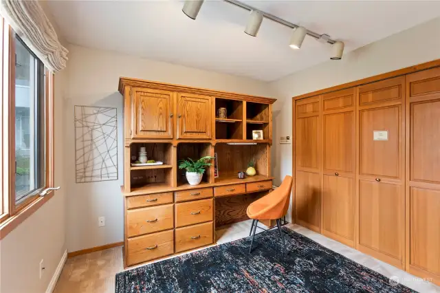 A large closet makes this office a possible 4th bedroom.
