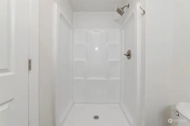 2nd bath shower