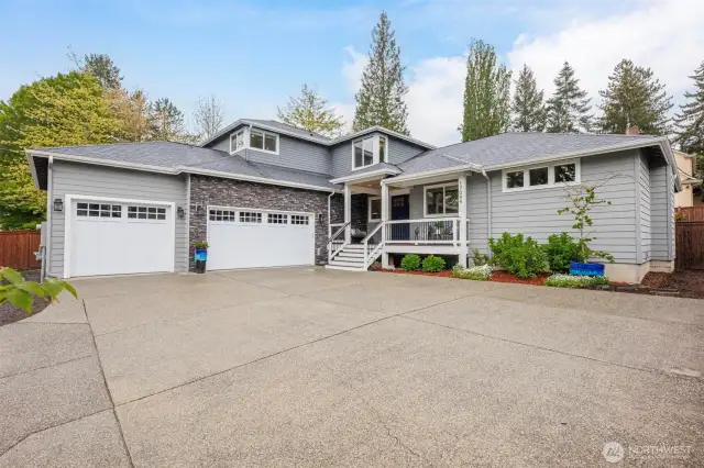 Welcome to this newer custom-built home on a spacious lot with RV parking & large yard, main level primary suite, amazing outdoor living and more, all just a block from town. Thoughtfully designed with modern elegance, high-end finishes, and expansive indoor-outdoor living, this home offers luxury and convenience in a prime location.