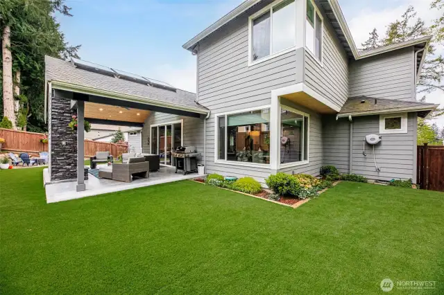 High-end, soft, foot and pet friendly turf. Your easy, low maintenance yard will look this crisp year-round!
