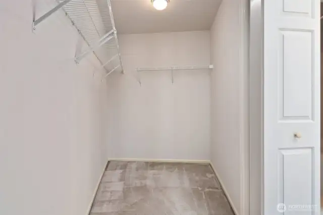 Primary walk in closet