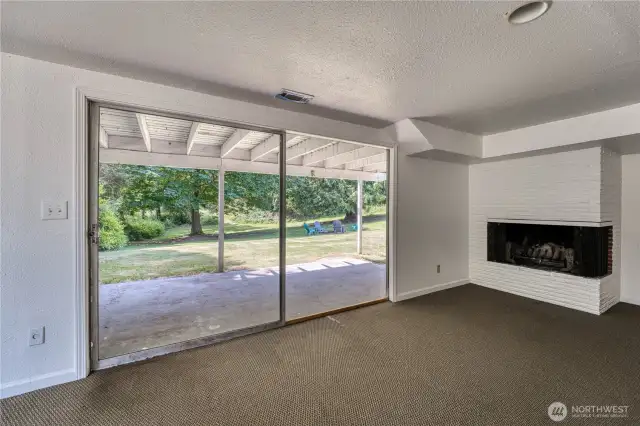 Check out the backyard park that this home offers.  Truly a rare find to have a .91 acre in this location.  You are sure to enjoy the privacy and all of the other benefits of owning .91 of an acre bring you.